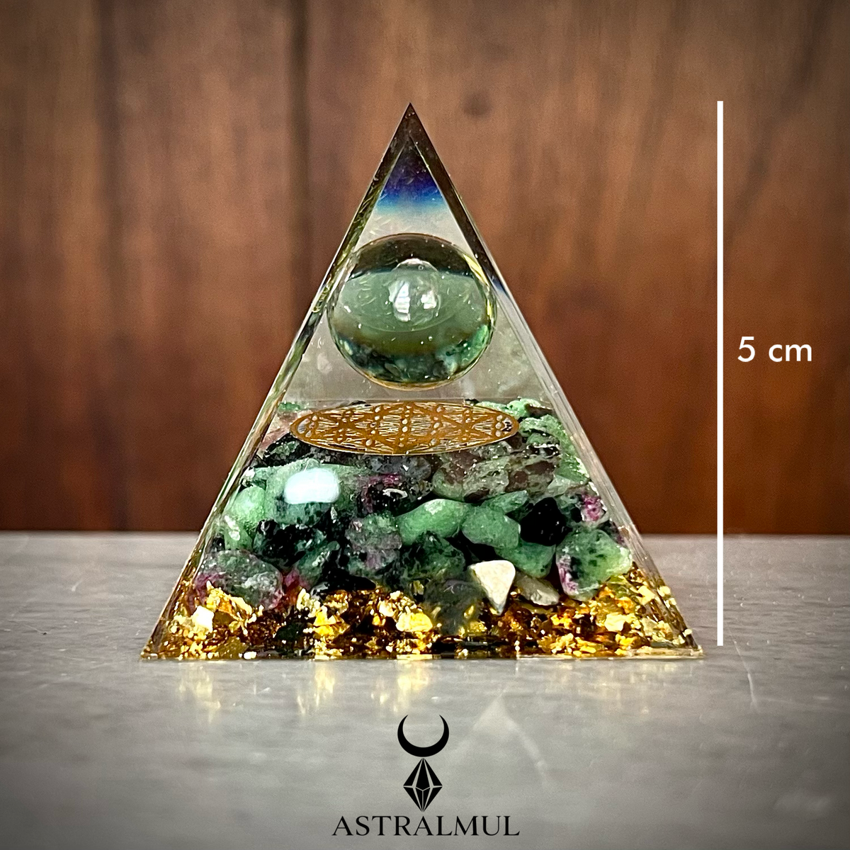 Pirámide de Orgonita Energética en Resina – 5cm