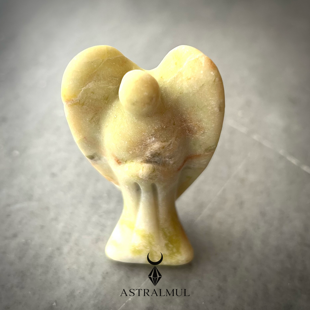 Ángel Tallado en Jade Coliflor Natural – 6 cm
