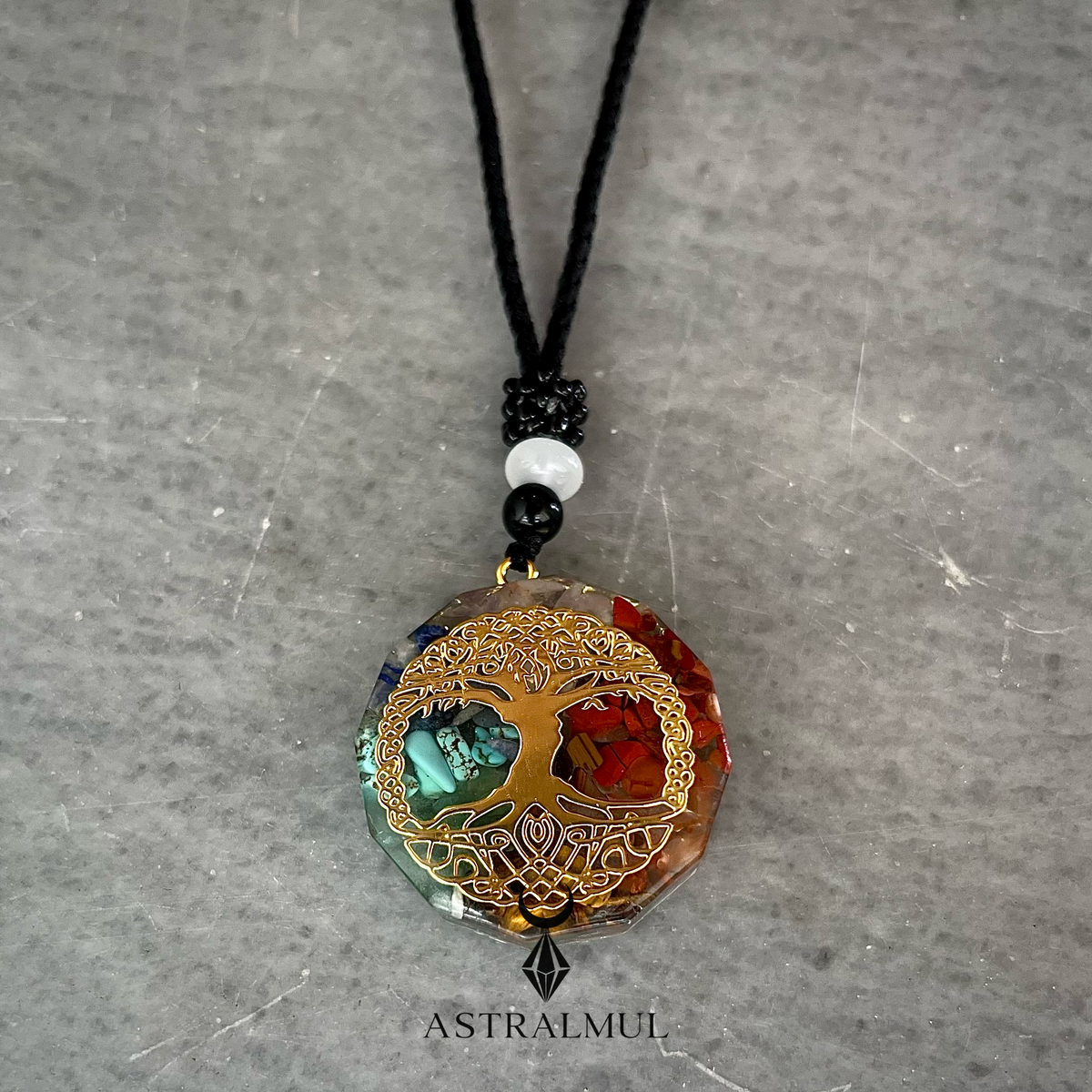 Collar de Orgonita con Árbol de la Vida
